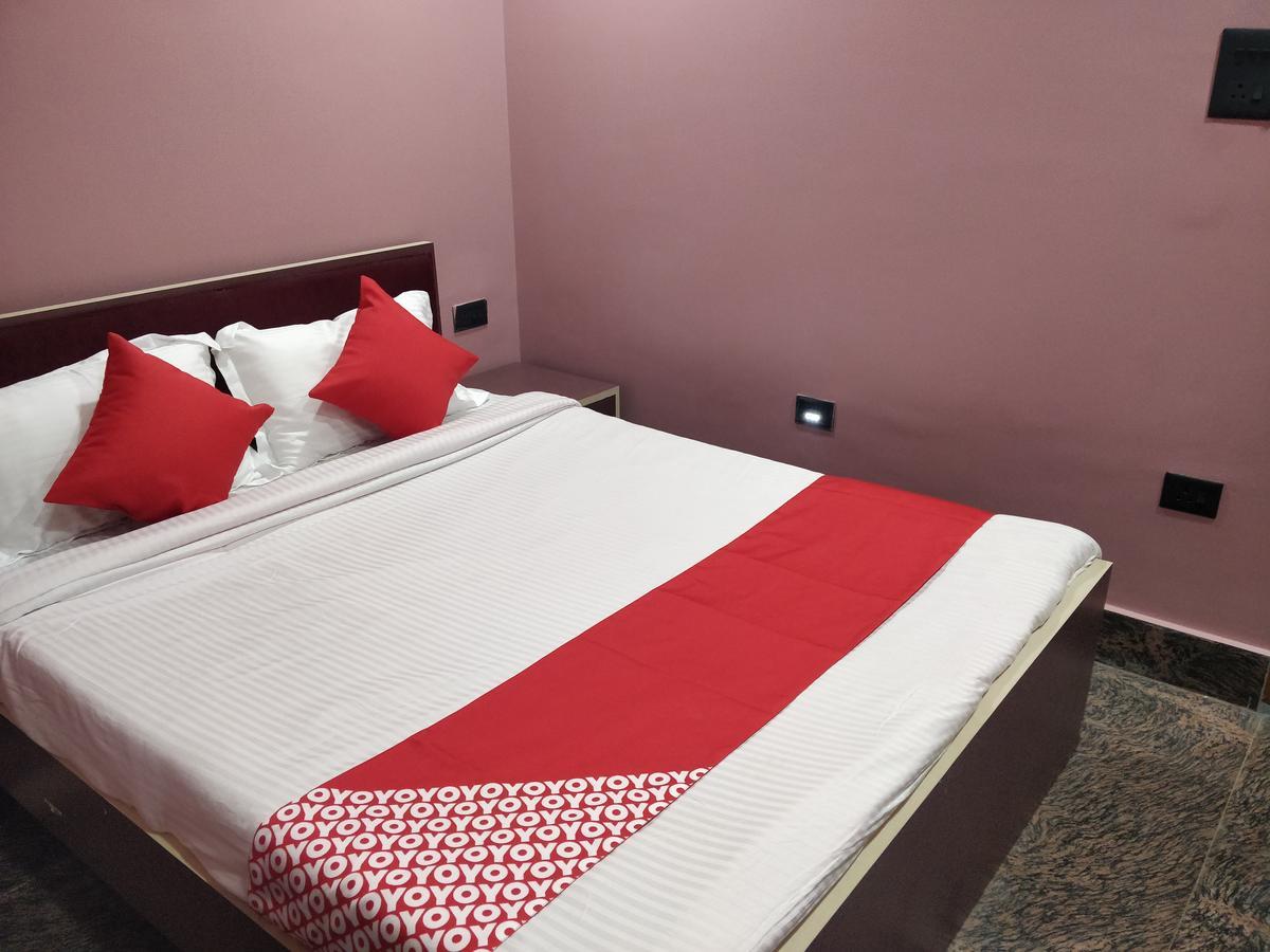 שילונג Oyo 16871 Anant Home Stay מראה חיצוני תמונה